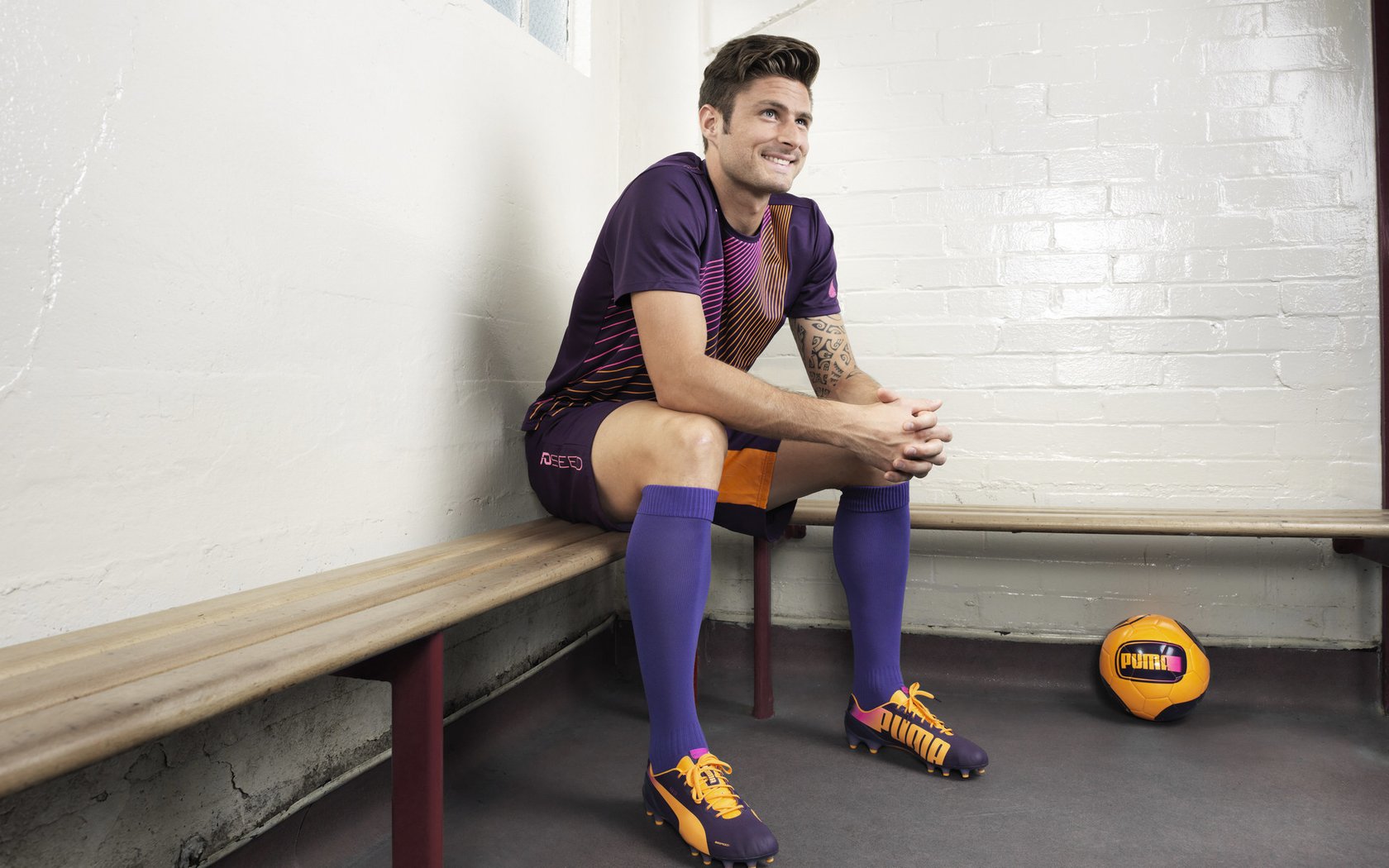 华体会体育-图卢兹边路活跃带动整场比赛节奏，图卢兹位置