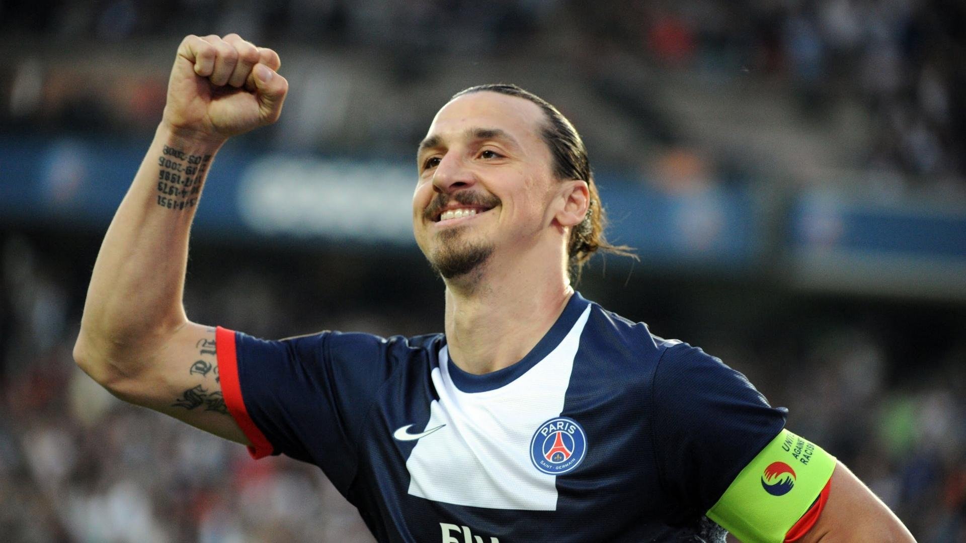 【赛场魅力】棒球场上的战术和技巧揭秘，棒球场视频